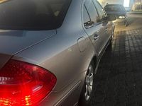 Gebraucht Mercedes E320 224 PS (164 kW) 2004 Andere farben Limousine