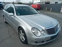 Gebraucht Mercedes E220 Elegance 170 PS (125 kW) 2008 Silber Limousine