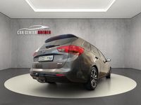 Gebraucht Kia Ceed 135 PS (99 kW) 2014 Beige Kleinwagen