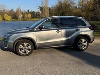 Gebraucht Suzuki Vitara 129 PS (94 kW) 2023 Grau SUV