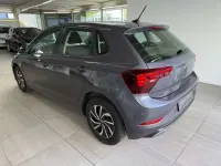 Gebraucht VW Polo 80 PS (58 kW) 2022 Rauchgrau metallic Kleinwagen