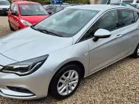 Gebraucht Opel Astra Dynamic 150 PS (110 kW) 2016 Silber Limousine