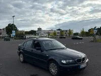 Gebraucht BMW 316 Basis 115 PS (84 kW) 2003 Blau Limousine