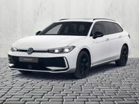 Gebraucht VW Passat R-line 150 PS (110 kW) 2025 Pure white Kombi