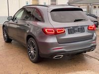 Gebraucht Mercedes GLC200 AMG 197 PS (144 kW) 2022 Grau SUV