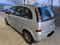 Gebraucht Opel Meriva 105 PS (77 kW) 2009 Silber Van / Kleinbus