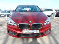 Gebraucht BMW 220 Active Tourer 192 PS (141 kW) 2015 Rot Van / Kleinbus