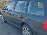 Używany VW Golf IV 105 KM (77 kW) 2002 Czarny Kombi