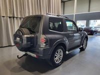 Gebraucht Mitsubishi Pajero Top 190 PS (139 kW) 2015 Mineralgrau SUV