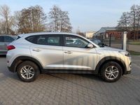 Second-hand Hyundai Tucson Classic 132 CP (97 kW) 2016 Argintiu SUV