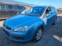 Gebraucht Ford Focus Ghia 116 PS (85 kW) 2006 Blau Limousine