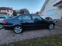 Gebraucht BMW 320 150 PS (110 kW) 2004 Blau Limousine