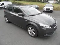 Gebraucht Kia Ceed 116 PS (85 kW) 2012 Braun Kleinwagen