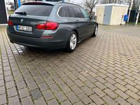 Usata BMW 520 184 CV (135 kW) 2012 Verde Station wagon