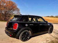 Second-hand Mini Cooper S Chili 192 CP (141 kW) 2017 Negru Hatchback