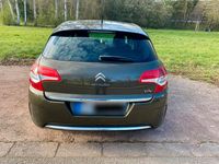 Gebraucht Citroën C4 Tendance 120 PS (88 kW) 2011 Gold Limousine