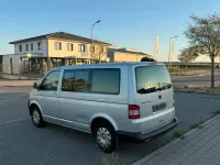 Gebraucht VW Caravelle 131 PS (96 kW) 2009 Silber Van