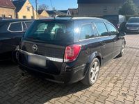 Gebraucht Opel Astra 116 PS (85 kW) 2008 Schwarz Kombi