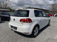 Gebraucht VW Golf VI Comfortline 122 PS (89 kW) 2010 Candyweiß Kleinwagen