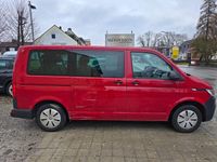 Gebraucht VW Caravelle 110 PS (80 kW) 2021 Rot Van / Kleinbus