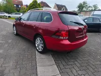 Gebraucht VW Golf VI 102 PS (75 kW) 2010 Rot Kleinwagen