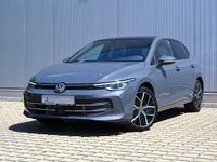 Gebraucht VW Golf VIII 150 PS (110 kW) 2024 Delfingrau metallic Limousine