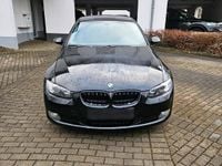 Gebraucht BMW 320 170 PS (125 kW) 2009 Schwarz Coupé