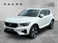 Neu Volvo XC40 Core 163 PS (119 kW) 2026 Weiß SUV