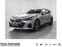 Neu BMW 520 M Sport 197 PS (144 kW) 2026 Grau (m brooklyn grau metallic) Kombi