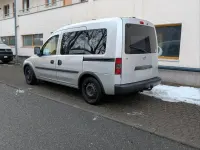 Używany Opel Combo 95 KM (69 kW) 2008 Srebrny Minivan