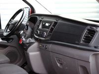 Gebraucht Ford Transit Custom Trend 131 PS (96 kW) 2019 Rot Van / Kleinbus