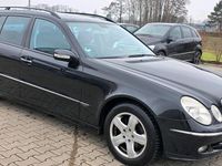Gebraucht Mercedes E200 Avantgarde 163 PS (119 kW) 2005 Schwarz Kombi