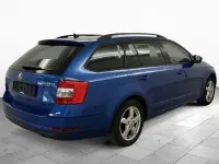 Gebraucht Skoda Octavia Style 150 PS (110 kW) 2020 Modra race/race blue (metallic) Kombi