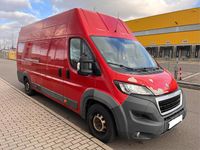 Gebraucht Peugeot Boxer 131 PS (96 kW) 2017 Rot Van
