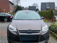 Gebraucht Ford Focus 100 PS (73 kW) 2014 Kombi