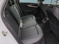 Używany Audi A4 204 KM (150 kW) 2023 Biały Kombi