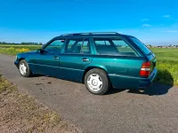 Second-hand Mercedes E250 113 CP (83 kW) 1994 Verde Break