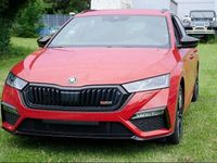 gebraucht Skoda Octavia Combi 2.0 TSI 180kW 7DSG RS - Velvet-Rot