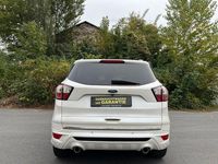 Gebraucht Ford Kuga Vignale 150 PS (110 kW) 2019 Weiß SUV