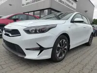 Nowe Kia Ceed 160 KM (117 kW) 2026 Biały Hatchback
