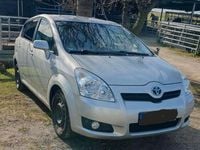 Gebraucht Toyota Corolla Verso Team 129 PS (94 kW) 2009 Silber Van / Kleinbus