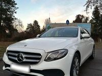 Gebraucht Mercedes E220 194 PS (142 kW) 2018 Weiß Kombi
