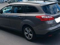 Gebraucht Ford Focus 125 PS (91 kW) 2014 Braun Kombi