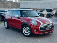 Gebraucht Mini Cooper 136 PS (100 kW) 2015 Blazing red ii Kleinwagen
