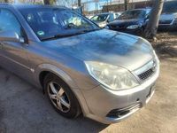 Gebraucht Opel Vectra Edition 150 PS (110 kW) 2006 Lichtsilber m2 Kombi