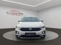 Gebraucht VW T-Roc Life 150 PS (110 kW) 2023 Grau SUV