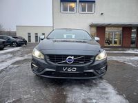 Gebraucht Volvo V60 R-Design 163 PS (119 kW) 2014 Grau Kombi
