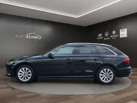 Gebraucht Audi A4 163 PS (119 kW) 2023 Mythosschwarz metallic Kombi