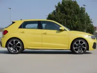 Gebraucht Audi A1 S-Line 150 PS (110 kW) 2022 Gelb SUV