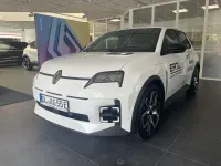Gebraucht Renault 5 E-Tech Urban 77 kW (106 PS) 2025 Perlmuttweiß metallic Limousine